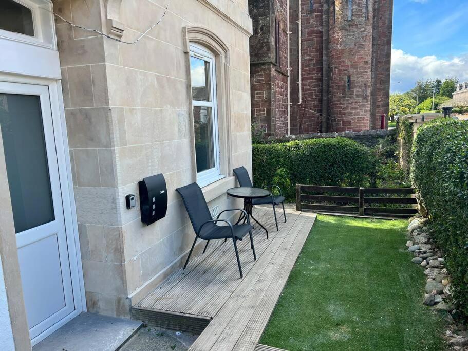 Number 79, Cosy Central Helensburgh 1 Bedroom, Ground Floor Pet Friendly, Garden Kültér fotó